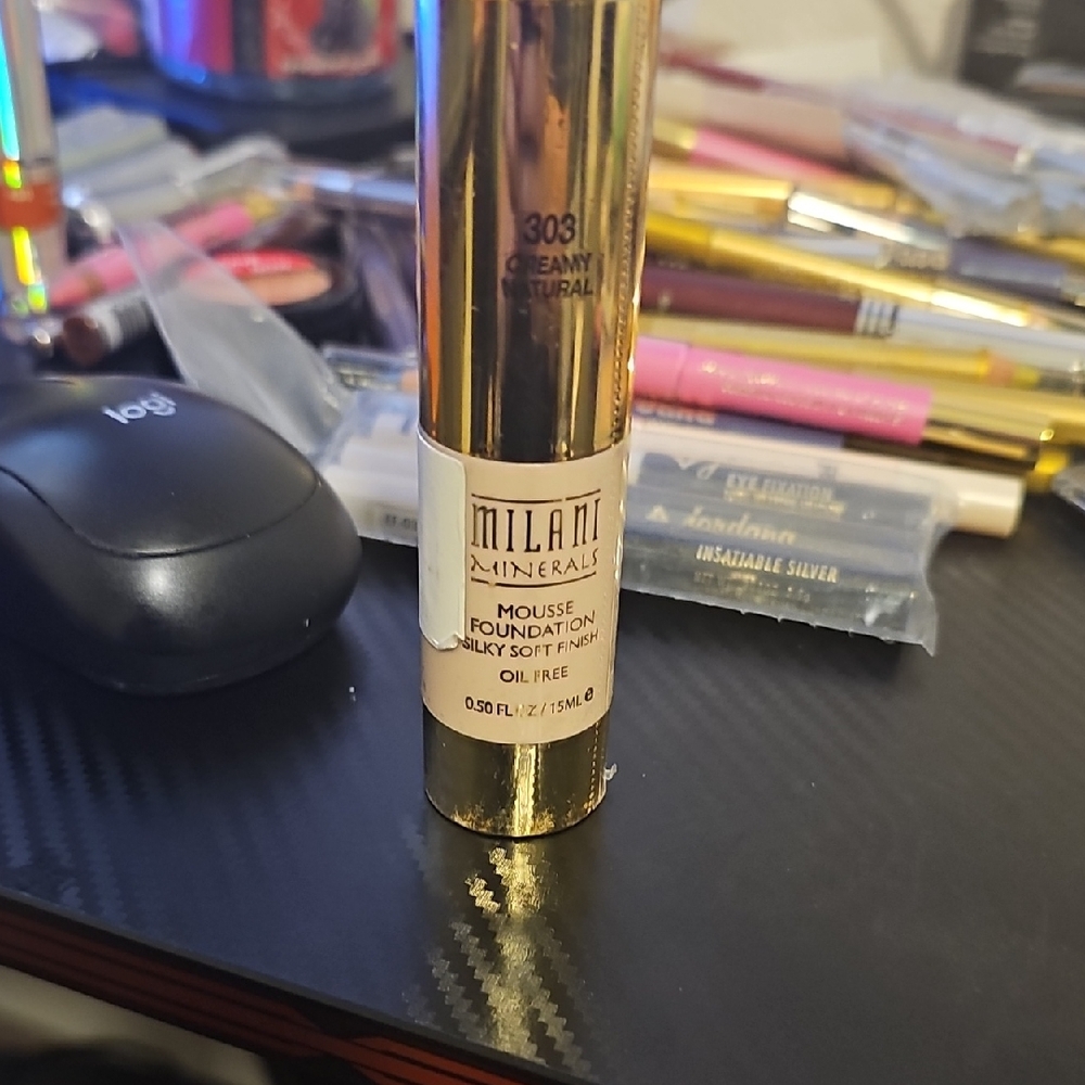 Milani Minerals Mousse Foundation - Creamy Natural